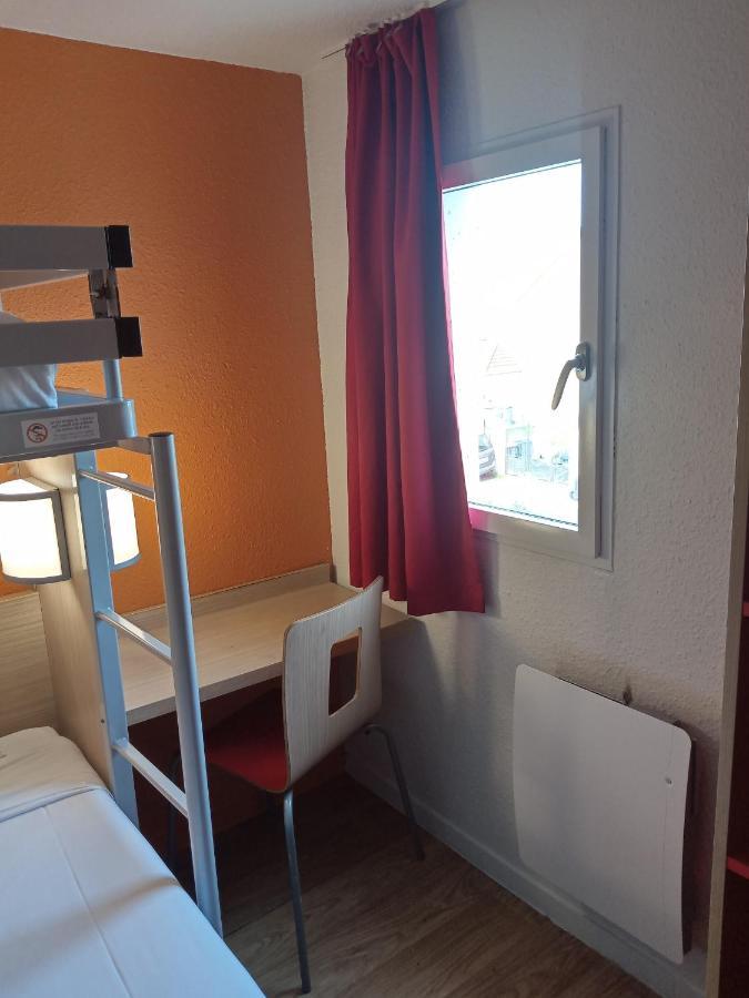 Premiere Classe Saint Brice Sous Foret Exterior foto