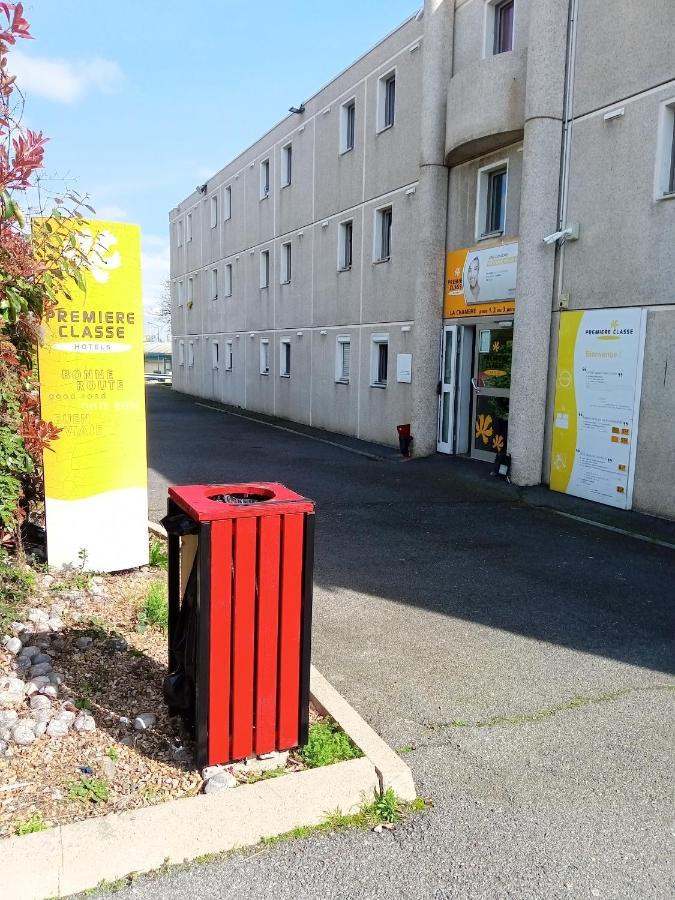 Premiere Classe Saint Brice Sous Foret Exterior foto